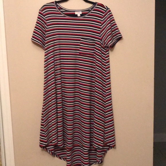 Lularoe Carly - Picture 1 of 4
